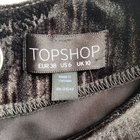 Topshop Velvet Open Back Dress Womens size 6 Black Gold Metallic Peep Shoulder - Picture 8 of 9